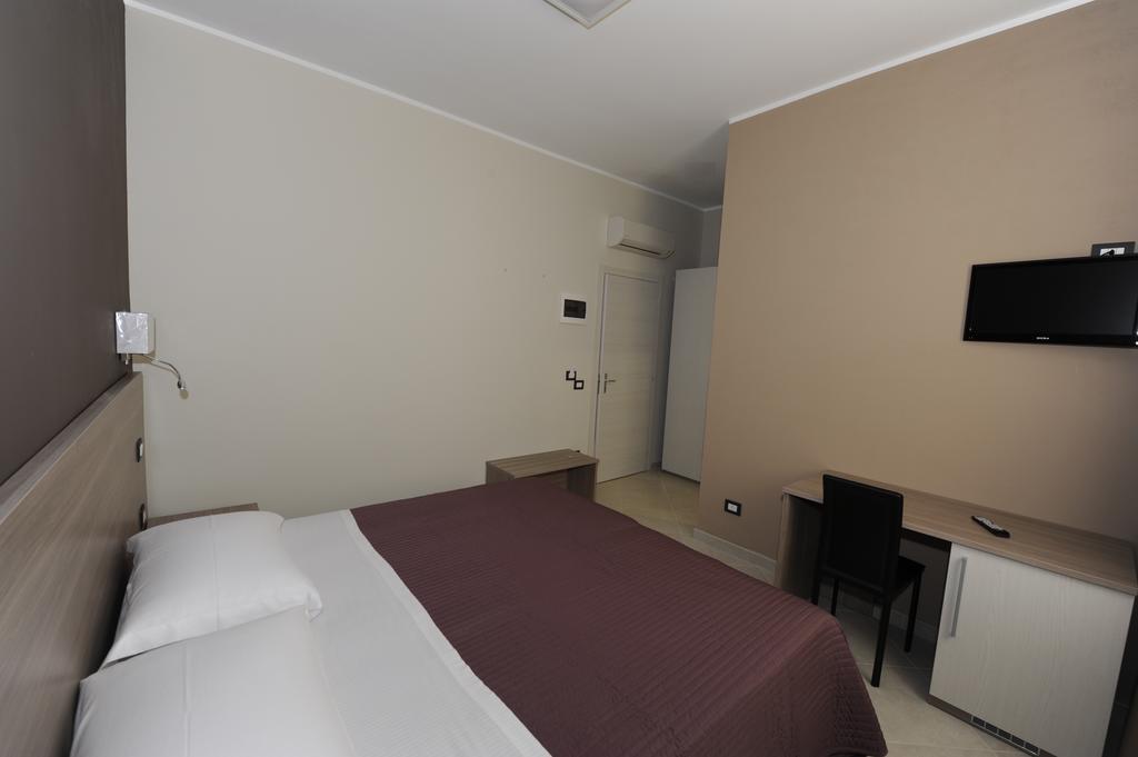 Guest House San Domenico Augusta Exterior photo